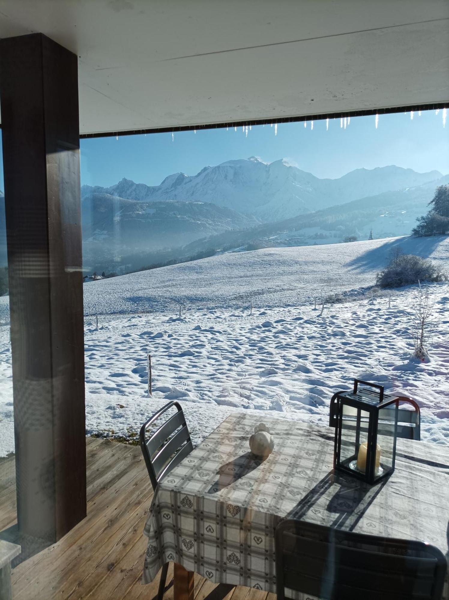 Rez De Chaussee Tres Calme Vue Mont-Blanc 孔布卢 外观 照片